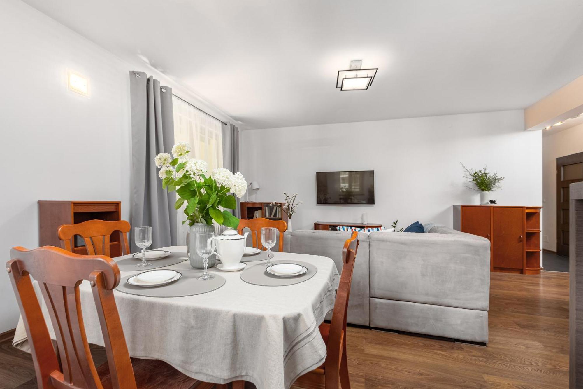 Apartament Mokotow -Basen- 华沙 外观 照片